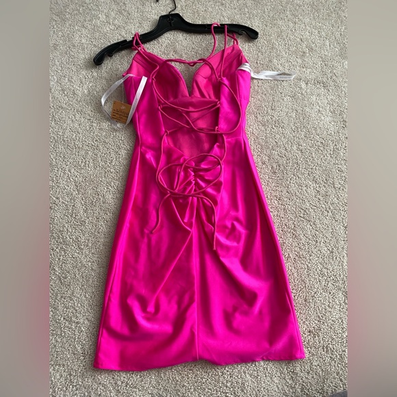 SHERRI HILL hot pink dress, size 00 small - Picture 2 of 3